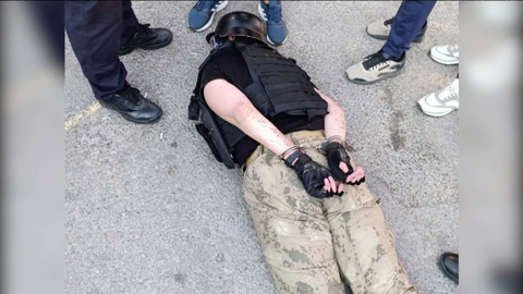 В Турции 18-летний юноша устроил кровожадную охоту во дворе мечети