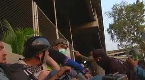 "Краснорубашечники" ранили троих тайских оппозиционеров