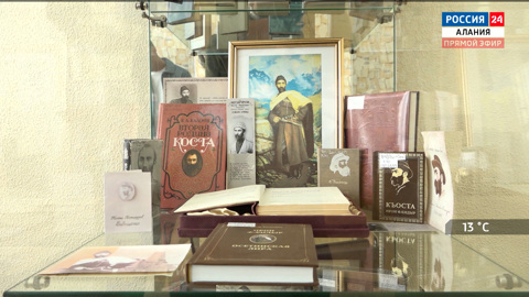 В Национальной научной библиотеке прошла презентация книжно-иллюстративной выставки "Весь мир – мой храм"