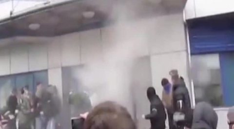 Под Винницей вооруженные люди взяли завод Nemiroff