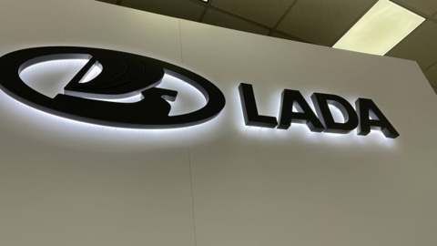 Кадаков: продажи Lada Iskra могут стартовать в июне