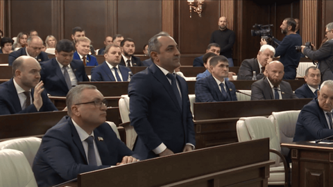 Рашид Темрезов принял участие в заседании парламентариев Карачаево-Черкесии