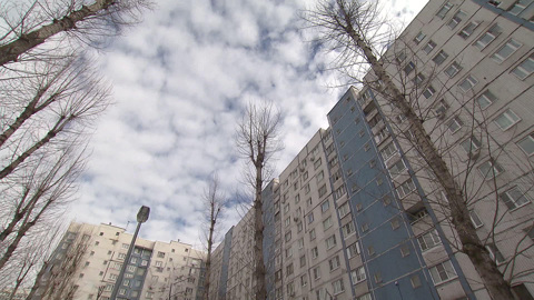 Москвичи продают квартиры вместе с родителями