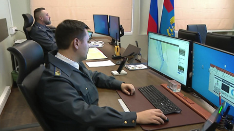 Сотрудники Ространснадзора в Москве выявляют нарушения на воде