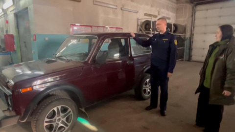Очередной автомобиль передали в зону СВО сотрудники амурского управления Росреестра