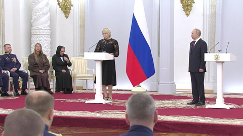 Путин: гордимся мужеством наших воинов, сражающихся в зоне СВО