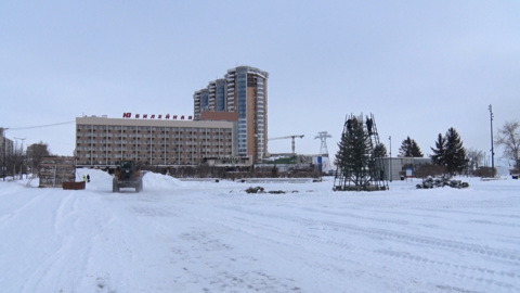 В центре Благовещенска обновят праздничное украшение