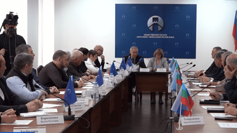 В Общественной палате Республики прошел круглый стол на тему совершенствования системы ЖКХ