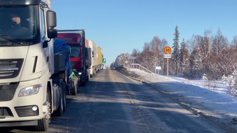 На трассе в Бурятии из-за непогоды образовалось пробка в несколько километров