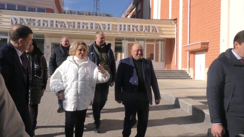 Спикер СФ посетила строящиеся соцобъекты в Кисловодске