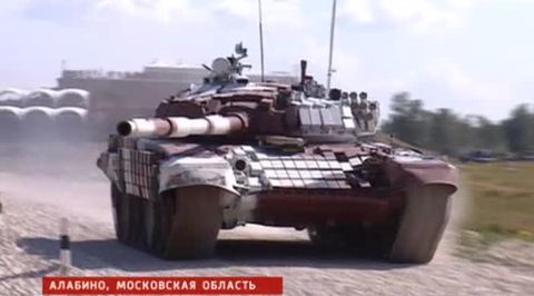 Сезон 2014. Танковая битва без жертв на глазах тысяч зрителей
