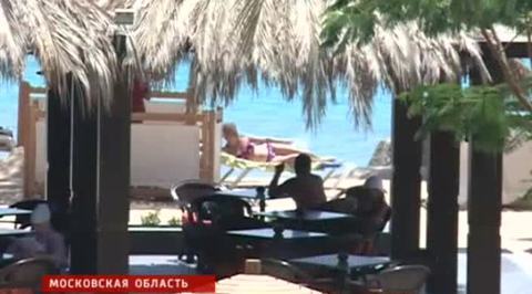 Выход из "Лабиринта": тысячи россиян застряли на заграничных курортах