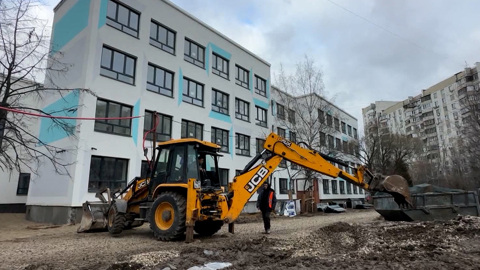В Москве реконструируют старые школьные корпуса