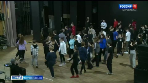 Актерскому мастерству обучает биробиджанцев преподаватель ГИТИСа