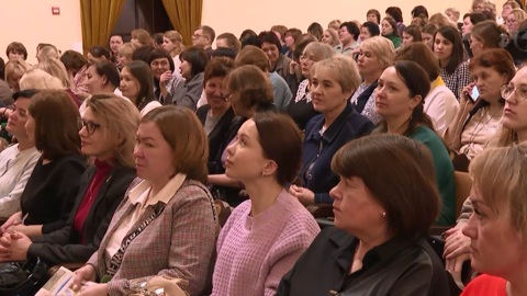 Более 300 педагогов из школ и колледжей Марий Эл встретились для обмена опытом на "Классной встрече"