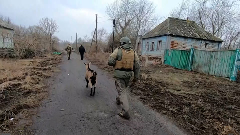 В курском приграничье враг бежит, бросая раненых и технику