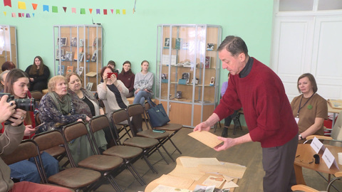 В Пскове состоялась встреча с внучатым племянником Вениамина Каверина – побывала и съемочная группа "Вестей"