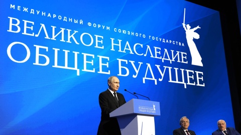 Лидеры Союзного государства почтили память защитников Сталинграда