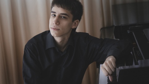 Два россиянина вышли в полуфинал Конкурса имени Вана Клиберна