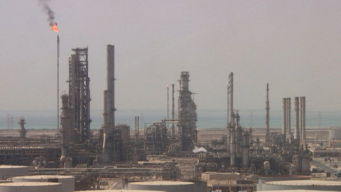 Израильские удары подогрели цены на нефть и газ