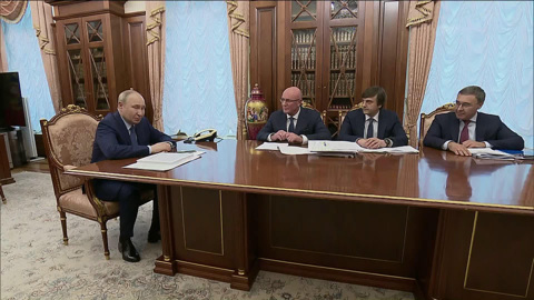 Владимир Путин провел совещание по вопросам образования