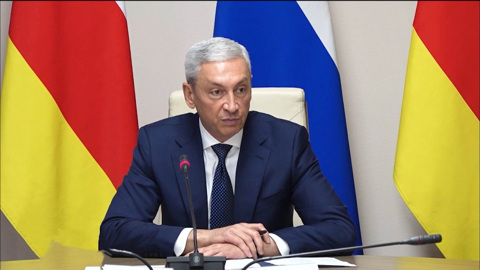 Борис Джанаев провел рабочее совещание, посвященное вопросам деятельности комитета республики по занятости населения