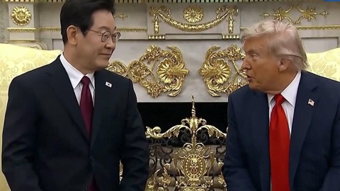 Перед визитом в Белый дом президент Южной Кореи изучил книгу Трампа