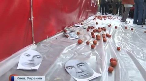 На Украине рушат старый мир