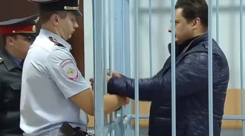 Во Владимирской области арестован за взятки покровский градоначальник