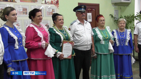 Ансамблю казачьей песни станицы Павлодольской "Казачья воля" присвоено почетное звание народного