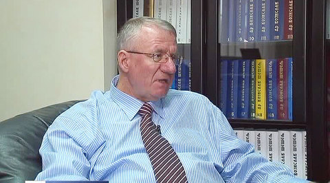 Воислав Шешель: кризис на Украине придумали американцы