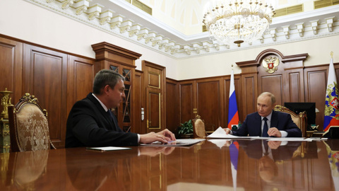 Путину рассказали, как восстанавливается Луганская народная республика