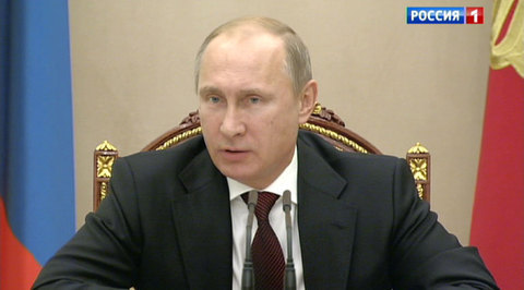 ФАС получила команду: Путин потребовал разобраться с ростом цен на бензин