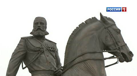 ФАС получила команду: Путин потребовал разобраться с ростом цен на бензин