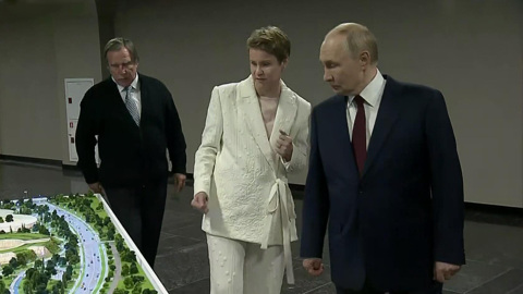 Путин посетил открытие нового концертного комплекса "Сириус"