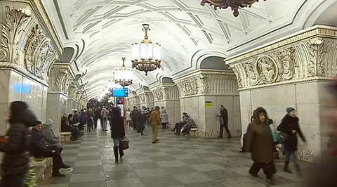 В новогоднюю ночь московский транспорт будет работать дольше