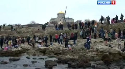 Полутонные бомбы и "Грады" на жителей юго-востока
