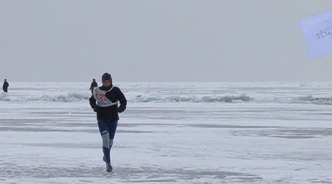 На Байкале прошел ледовый марафон