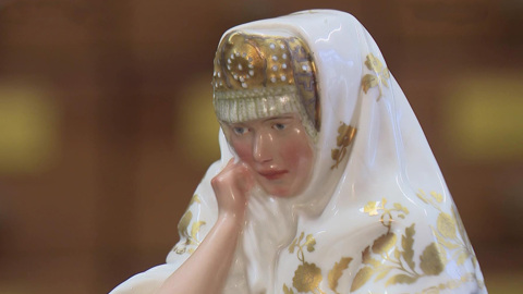 Императорский фарфоровый завод пополняет серию "Народности России"