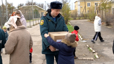 Добрые дела спасателей и уроки безопасности для детей. Эфир от 24.11.2025