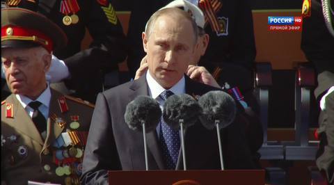 Путин объявил минуту молчания в память о погибших