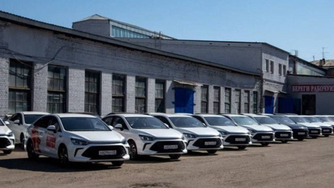 Экологичное такси: 15 новых авто в таксопарке областного центра переведут на альтернативный вид топлива