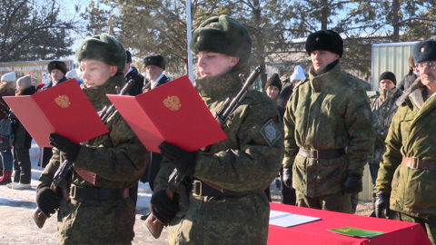 Срочная служба: более трехсот новобранцев пополнили ряды амурских пограничников