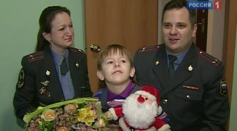 Полицейским вручили ключи от квартир