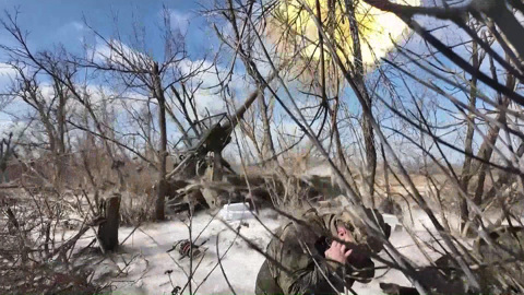 Украинские боевики замерзают насмерть в "норах" под Купянском