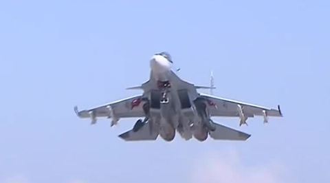 Российские бомбардировщики и штурмовики работают в Сирии беспрерывно