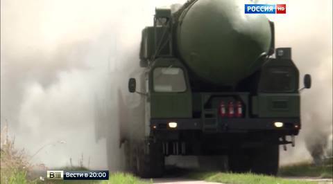 Суд: Караулова опять хотела убежать в Сирию, и останется под арестом