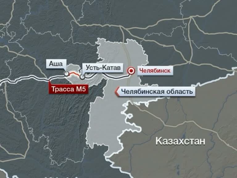 Трасса М5 встала из-за снегопада
