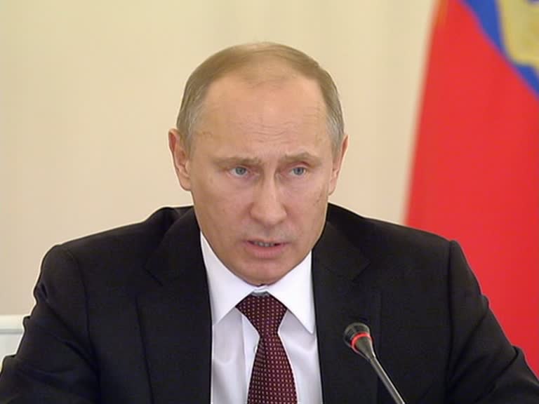 Путин заявил, что изучит и подпишет "закон Димы Яковлева"