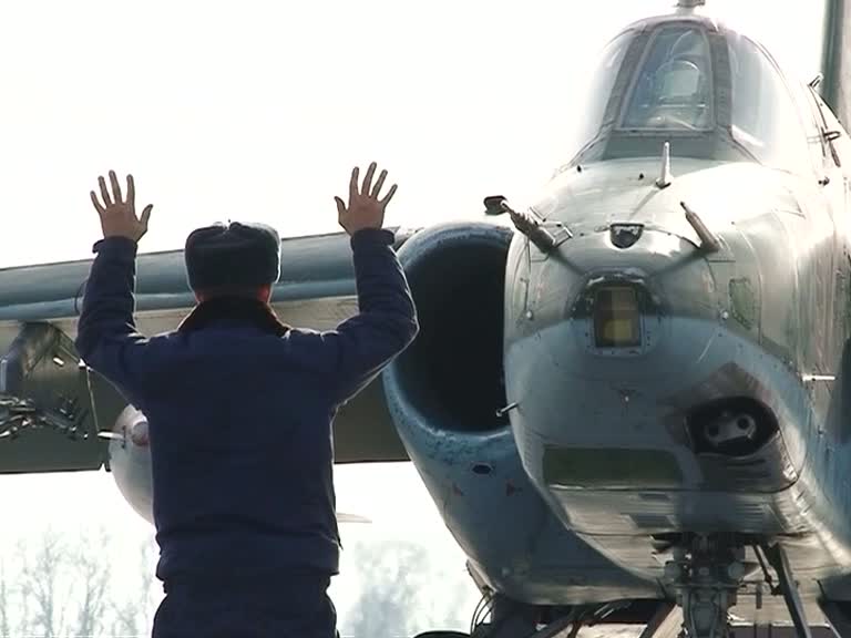Летчики испытали новые Су-25БМ